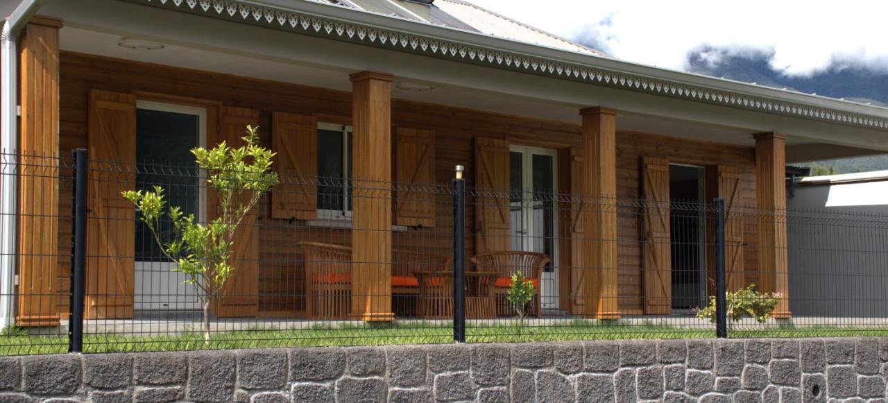 Villa Le Jacaranda Salazie Exterior photo